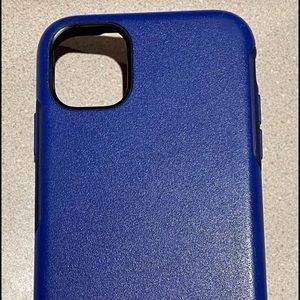 Blue Otter Box Phone Case